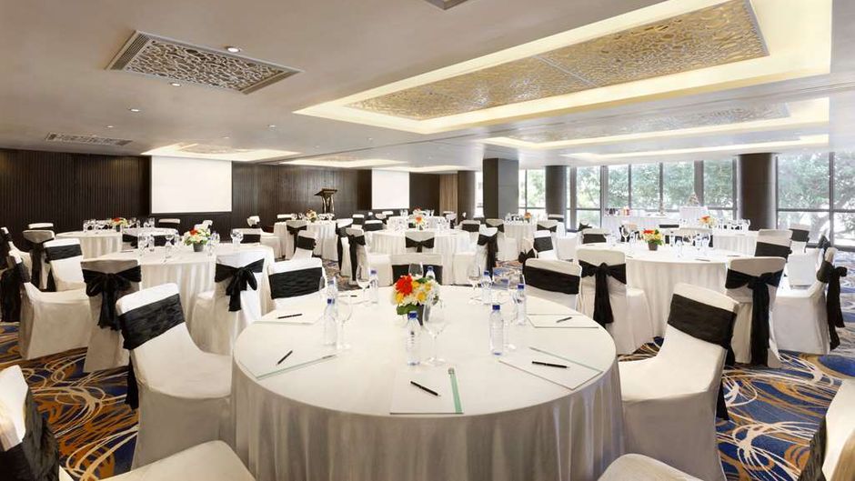 Hotel Jen Male Ballroom
