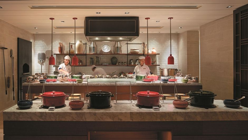 Shangri-La's Rasa Ria Resort Restaurant