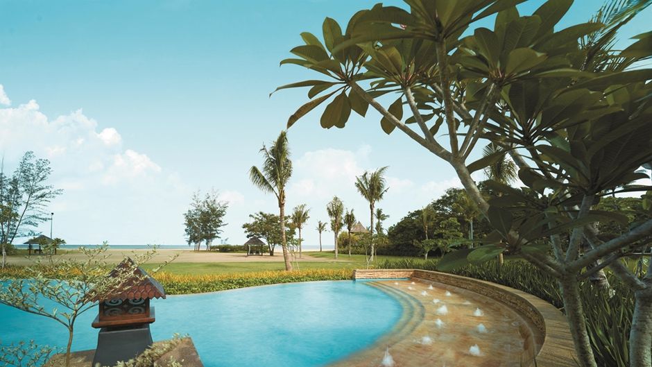 Shangri-La's Rasa Ria Resort Pool
