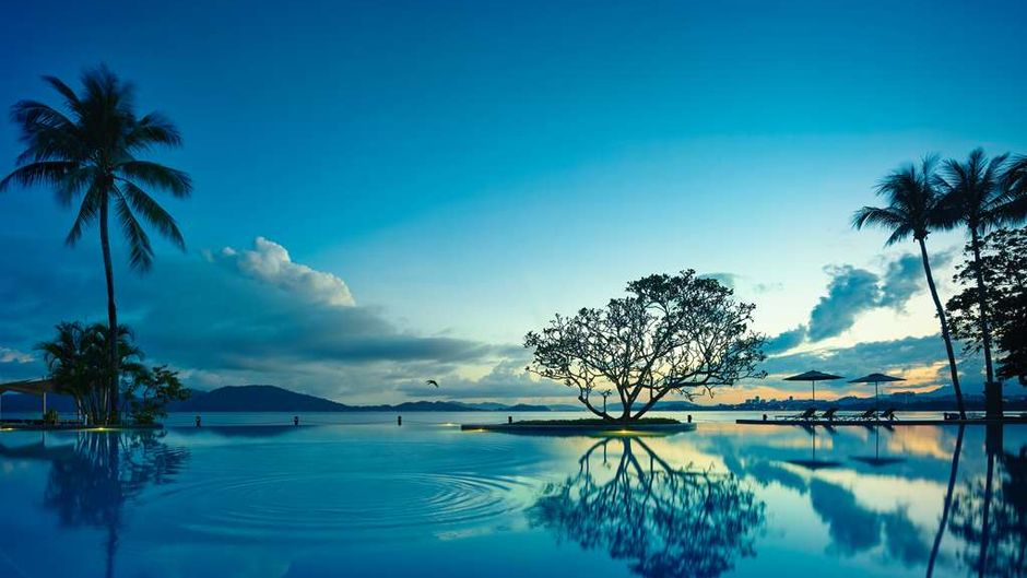 Shangri-La's Tanjung Aru Resort & Spa Pool