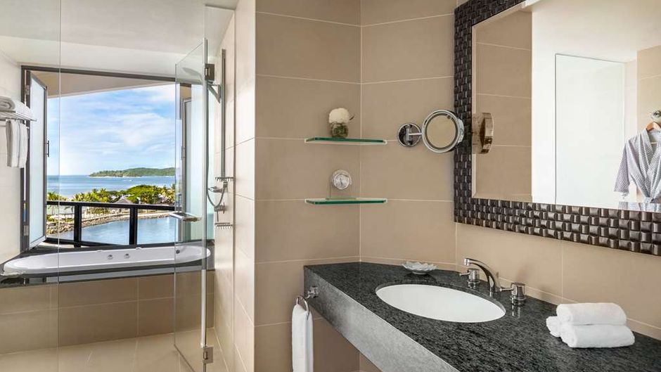 Shangri-La's Tanjung Aru Resort & Spa Suite