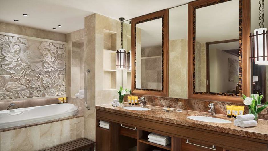 Shangri-La Rasa Sayang Resort & Spa Suite