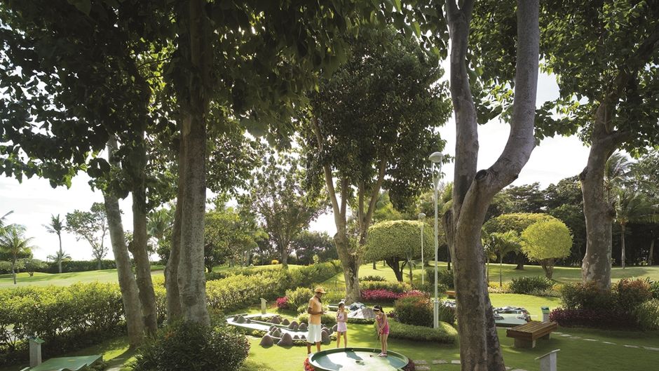 Shangri-La's Mactan Island Resort Golf
