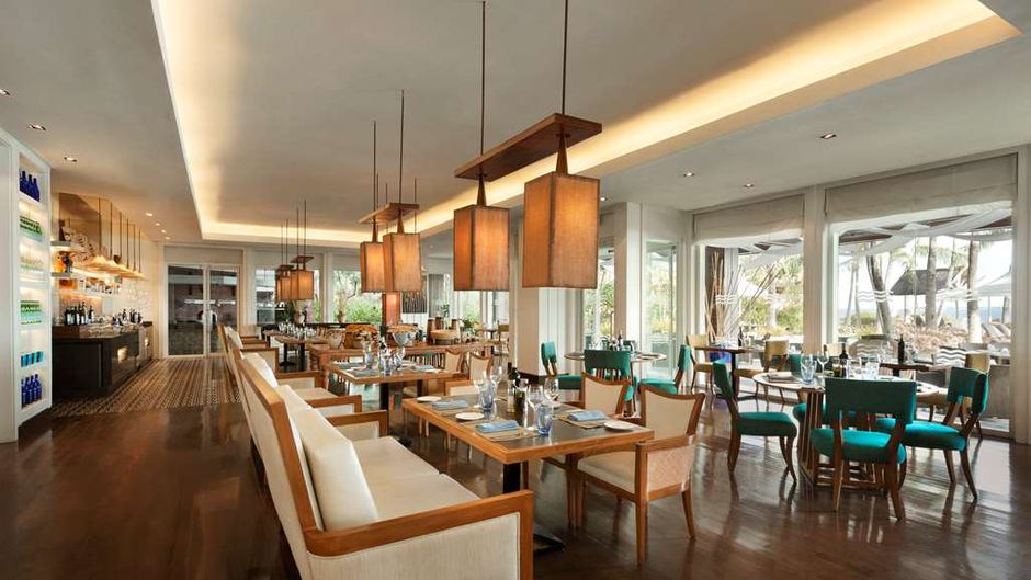 Shangri-La's Mactan Island Resort Restaurant