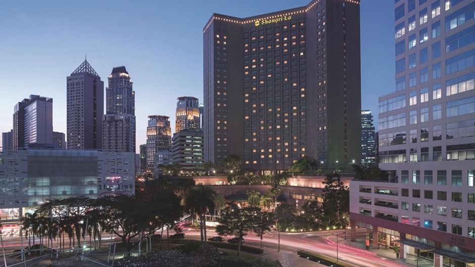 Makati Shangri-La Hotel Exterior