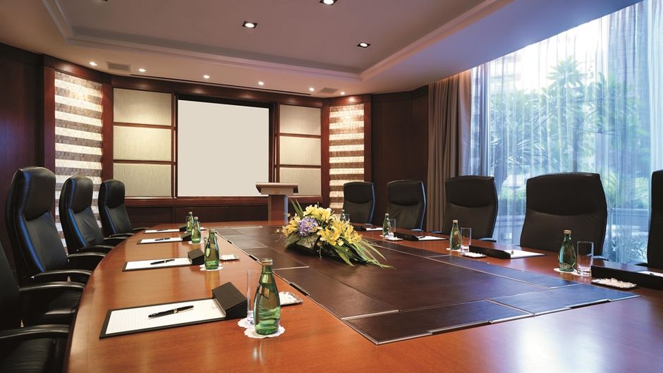 Makati Shangri-La Hotel Meeting