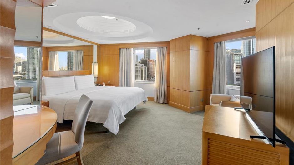 Makati Shangri-La Hotel Suite