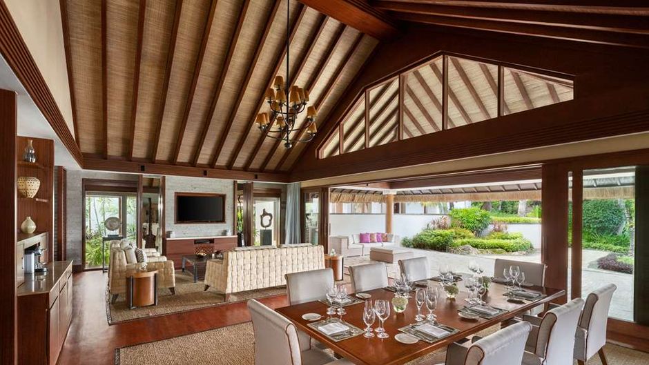 Shangri-La Boracay Resort & Spa Suite