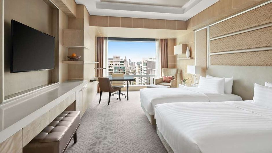 Shangri-La at the Fort, Manila Room