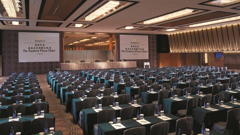 Shangri-La Far Eastern Plaza Hotel Ballroom
