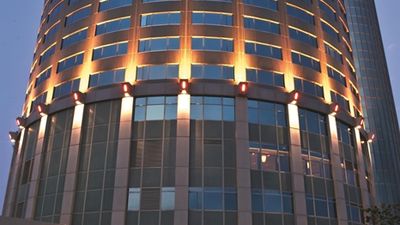 Shangri-La Far Eastern Plaza Hotel
