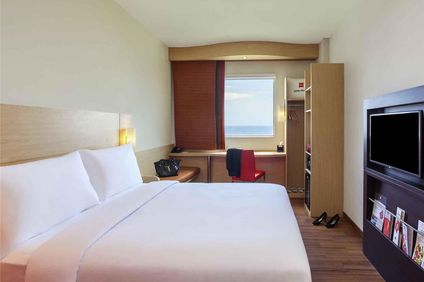 Ibis Manado City Center Blvd Hotel