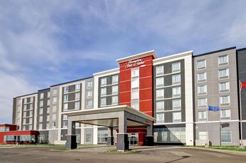 Hampton Inn & Suites Medicine Hat
