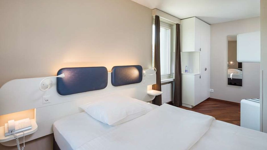 Hotel Welcome Inn Room