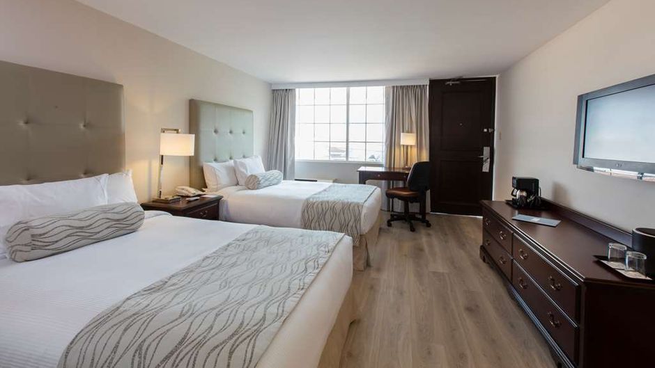Krystal Satelite Maria Barbara Room
