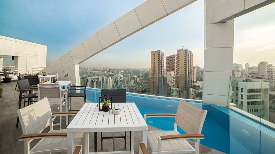 Golden Tulip Achrafieh Pool
