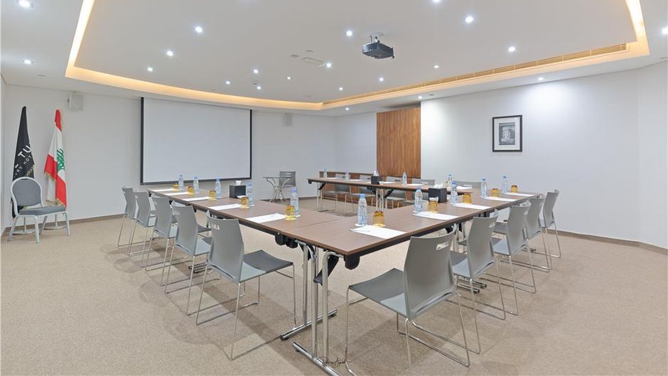 Golden Tulip Achrafieh Meeting