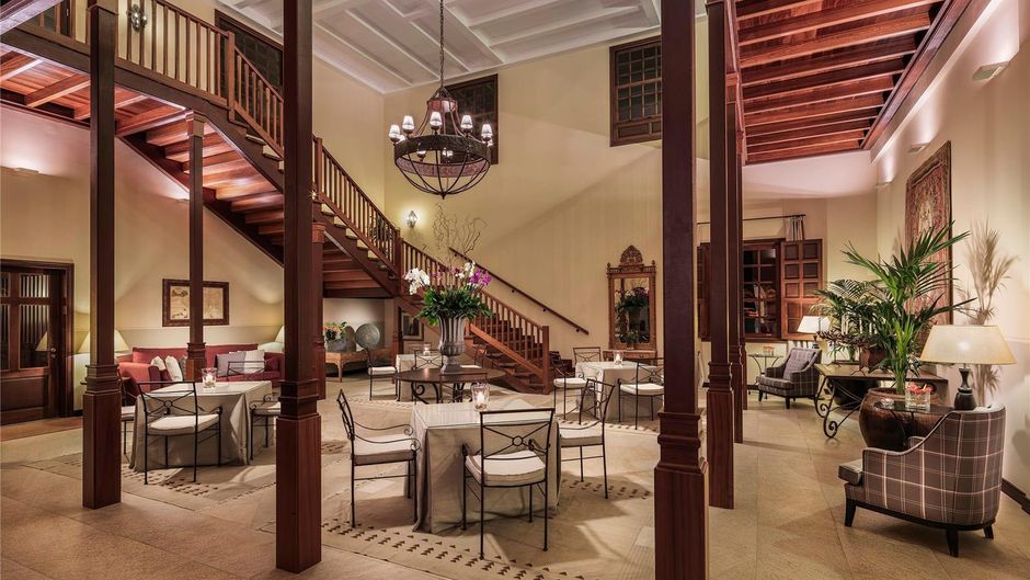 Melia Hacienda del Conde Exterior