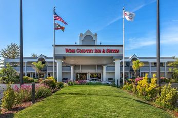 Best Western Plus Wine Country Inn & Ste