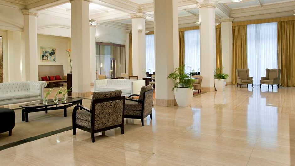 NH Buenos Aires City Lobby