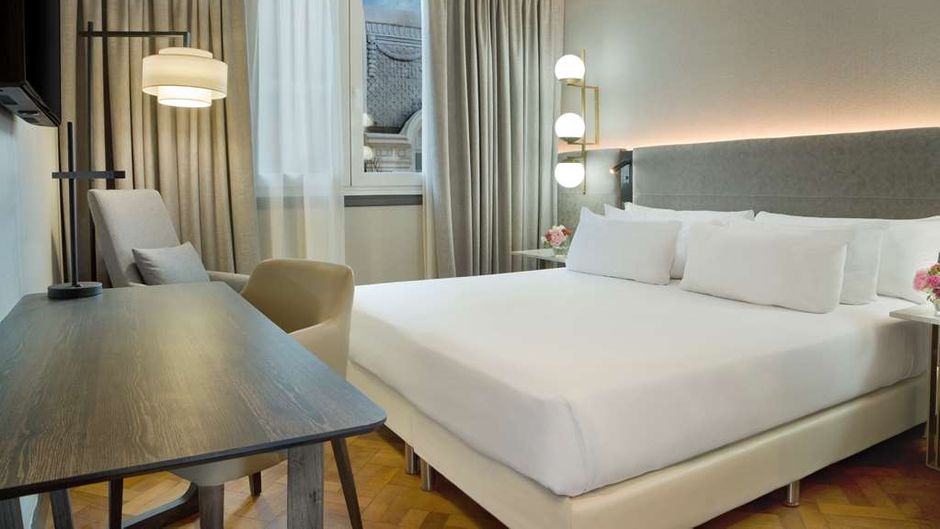 NH Collection Buenos Aires Crillon Room