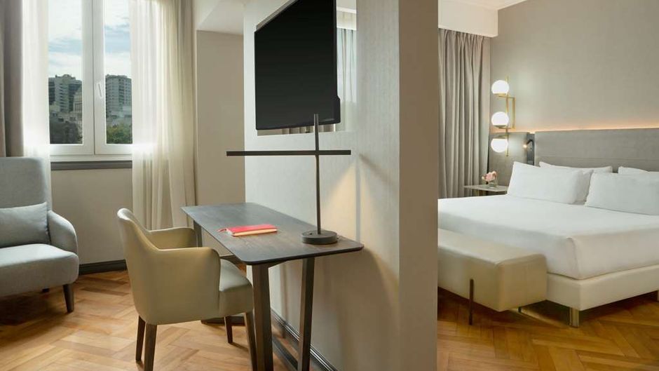 NH Collection Buenos Aires Crillon Suite
