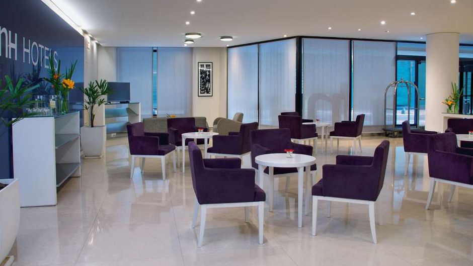 NH Buenos Aires Florida Lobby