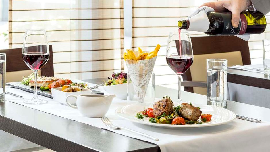 NH Danube City Restaurant