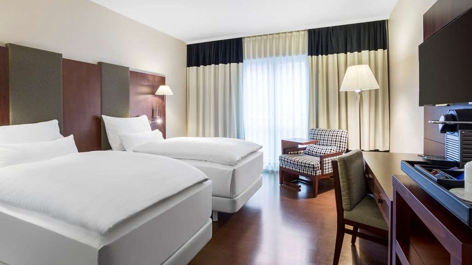 NH Vienna Airport Conference Center Room