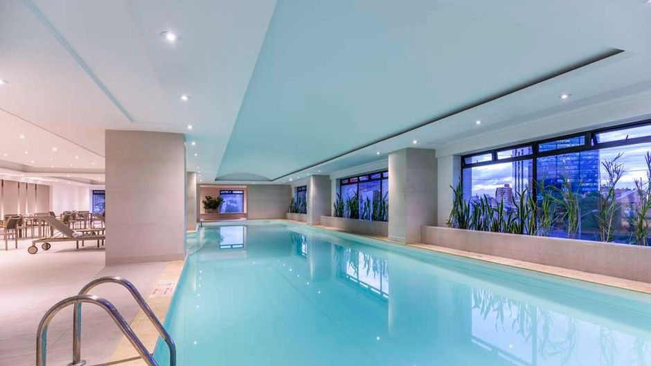 NH Collection Bogota Teleport Royal Pool