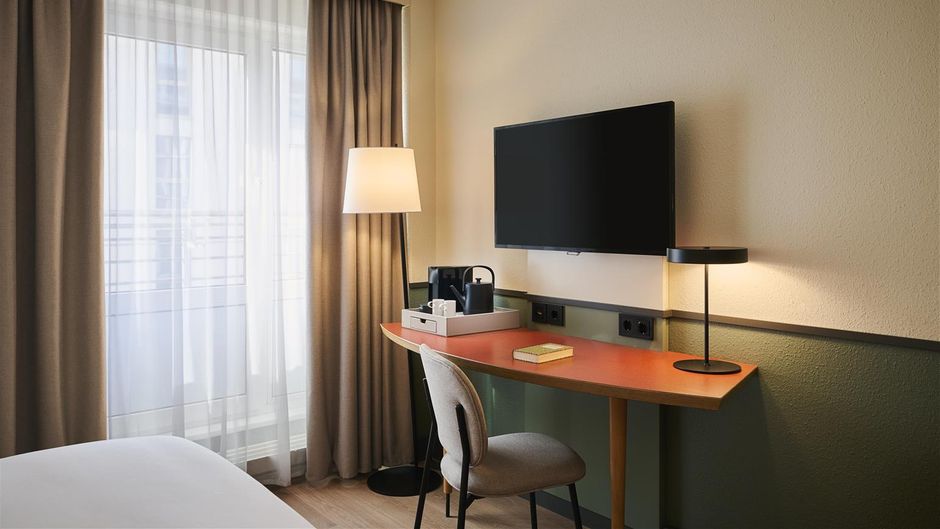 NH Berlin City Ost Room