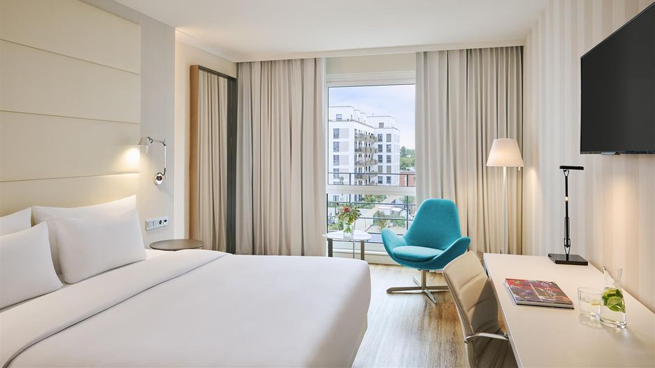 NH Berlin Alexanderplatz Room
