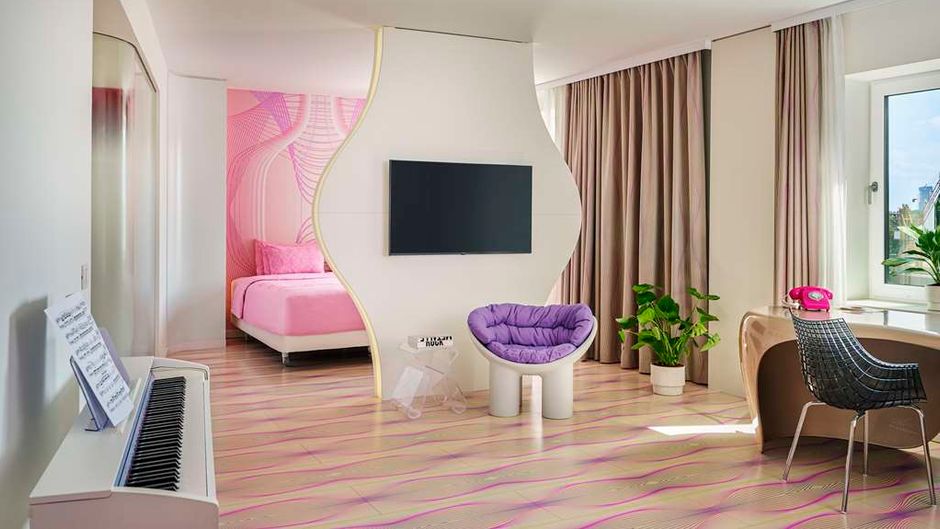 nhow Berlin Room