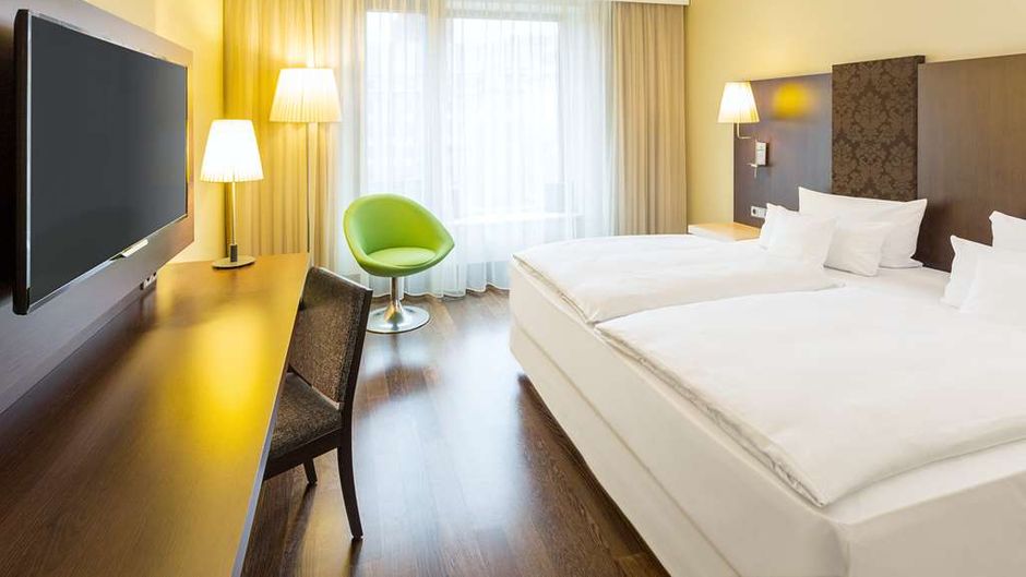 NH Collection Dresden Altmarkt Room