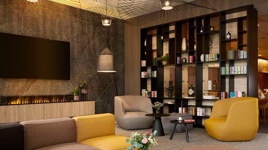 NH Erlangen Lobby