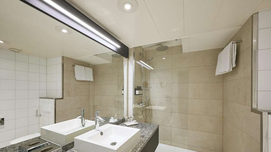 NH Frankfurt Airport Room