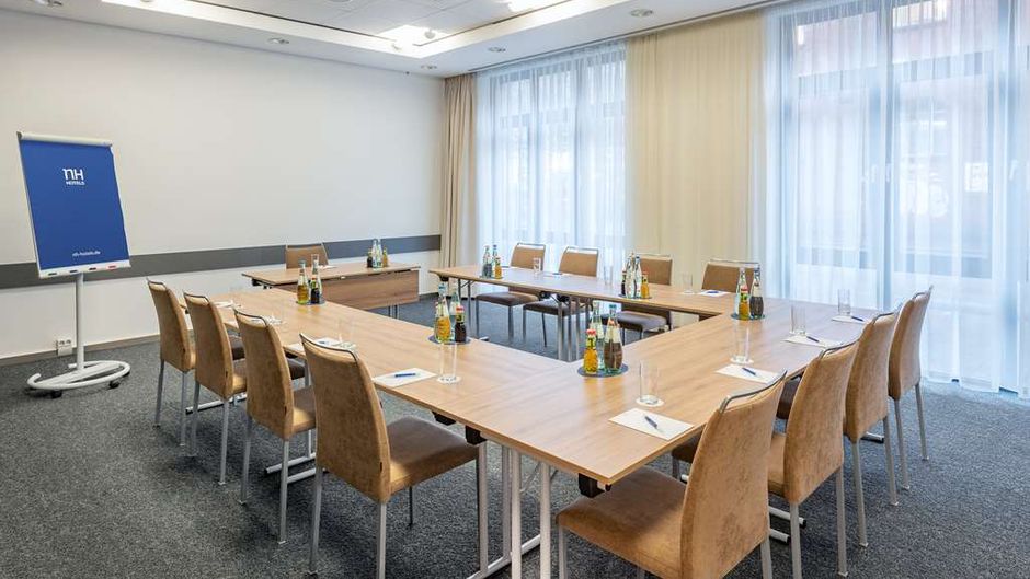 NH Hamburg Altona Meeting