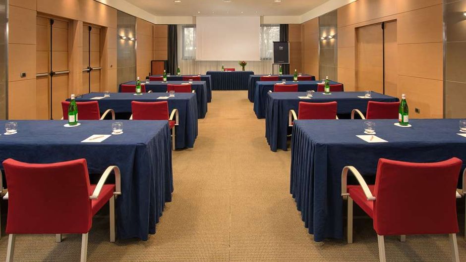 NH Bologna Villanova Meeting