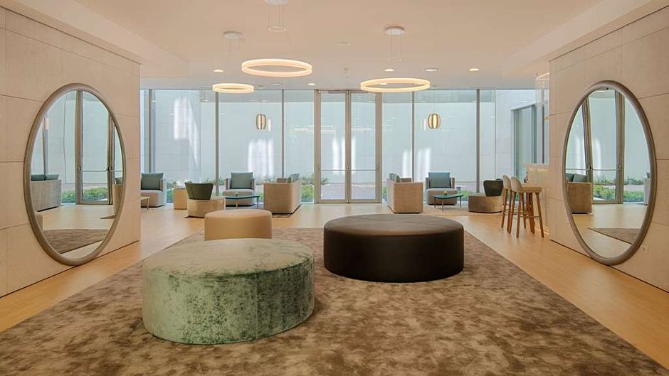 NH Trento Lobby