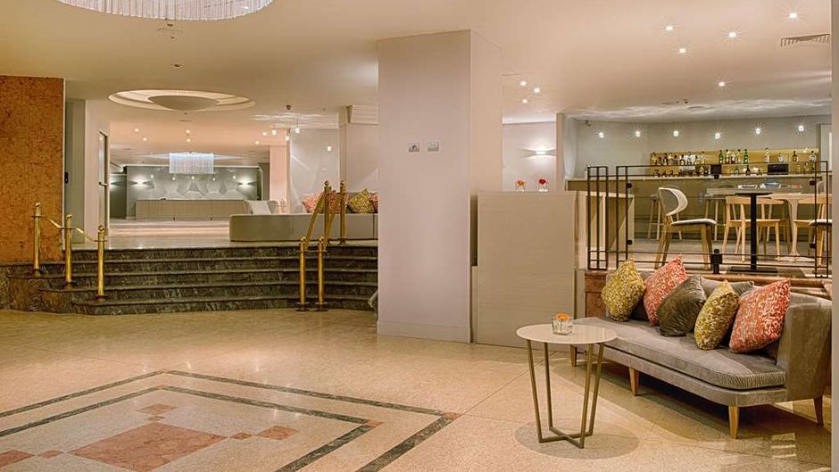 NH Torino Centro Lobby