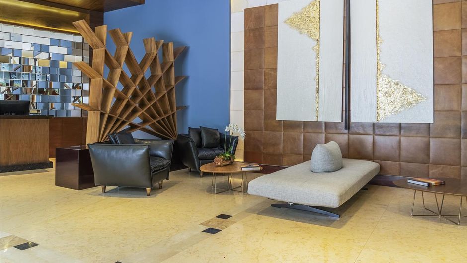 NH Collection Guadalajara Providencia Lobby