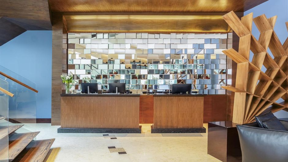 NH Collection Guadalajara Providencia Lobby