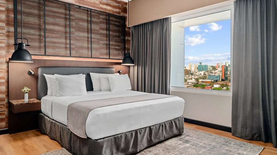 NH Collection Monterrey San Pedro Suite
