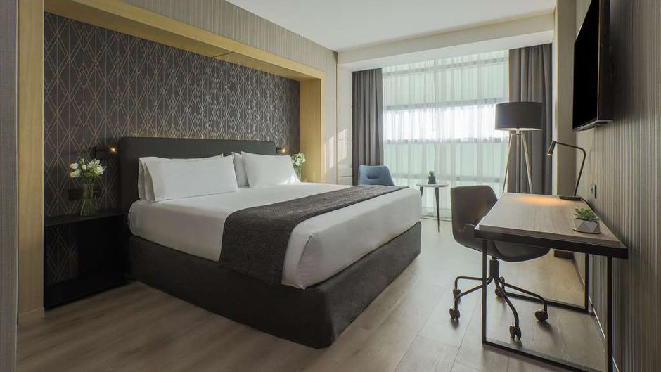 NH Mexico City Valle Dorado Room