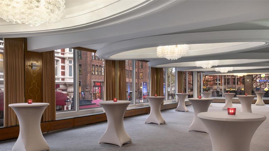 NH Amsterdam Caransa Lobby