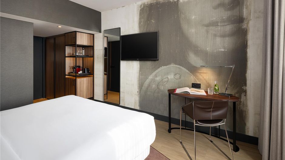 NH Collection Amsterdam Flower Market Room