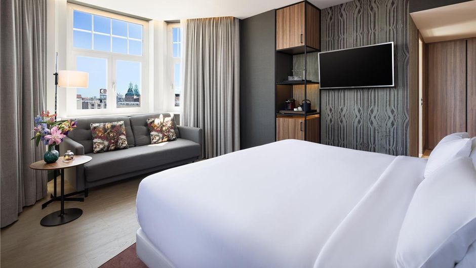 NH Collection Amsterdam Flower Market Suite