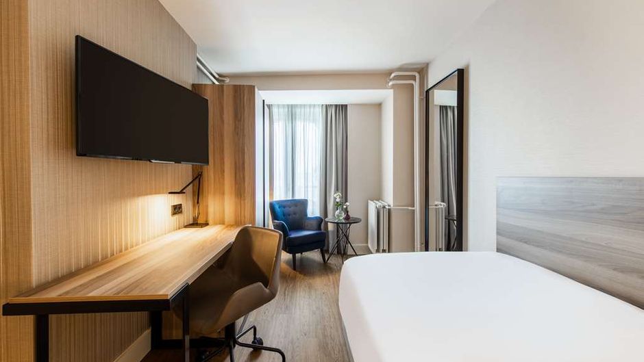 NH Amsterdam Schiller Room