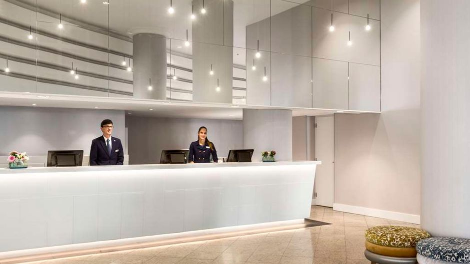 NH Utrecht Lobby