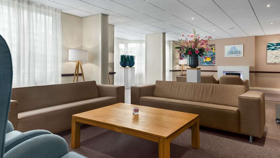 NH Zandvoort Lobby